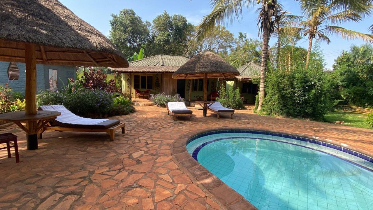 Afro Smile Hotel And Guest House-Jinja Exterior photo