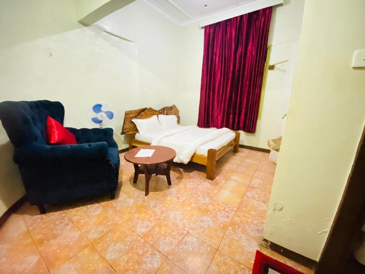 Afro Smile Hotel And Guest House-Jinja Exterior photo